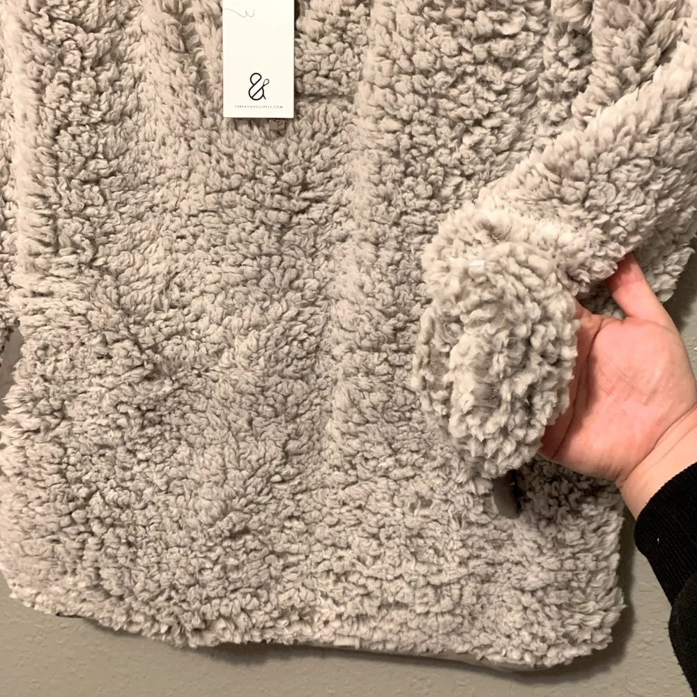 NWT thread & supply jacket - Picture 3 of 4